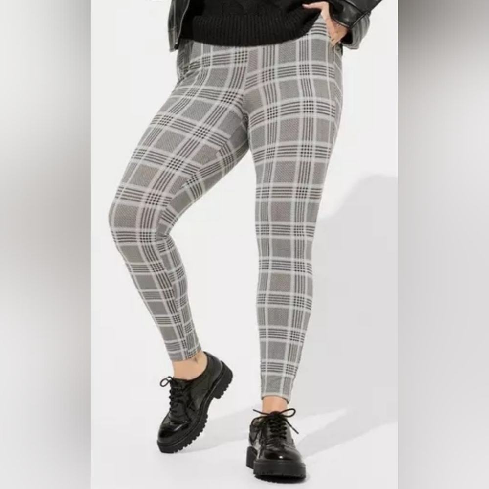 Torrid Gray Checkered Leggings - Picture 7 of 7